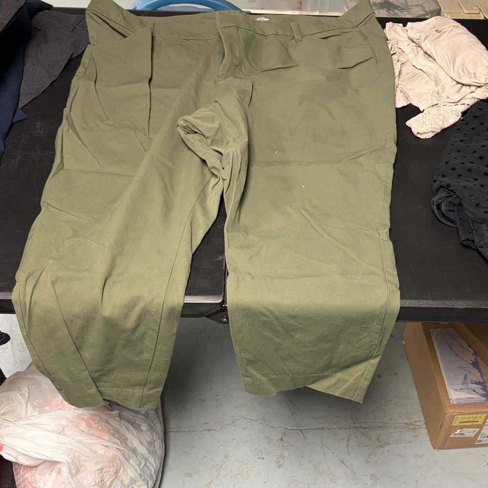 Men's Olive Green Pants